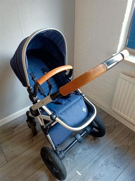 ≥ Vind kinderwagen gebruikt op Marktplaats .